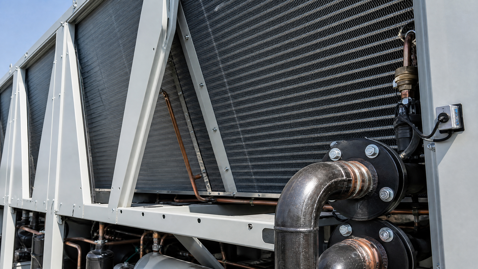 Chiller AC Repair in Dubai